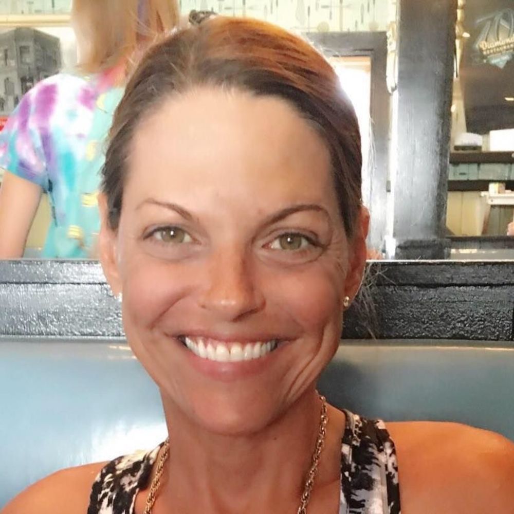 Meet your Posher, Dina